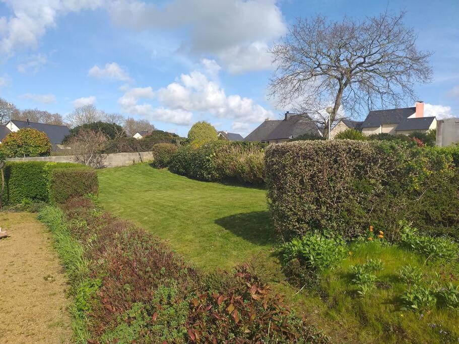 Maison Avec Jardin Clos La Roche Jaudy Exteriör bild